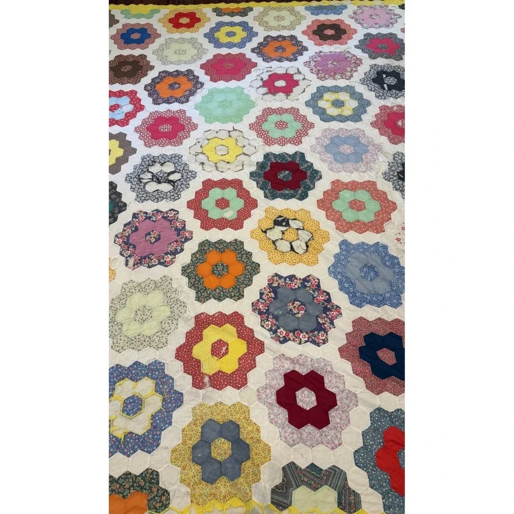 Vintage Grandmother's Flower Garden Quilt 89
